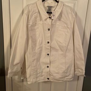 Brand new with tags! Women’s Plus size, 5X, white Denim jacket